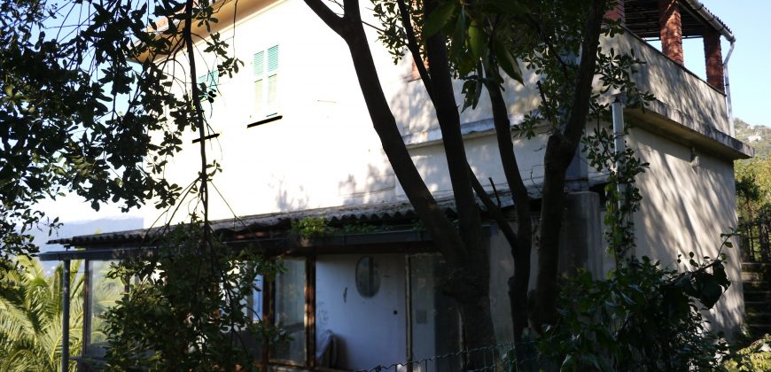 Rif. 47 CAMOGLI Villa da frazionare