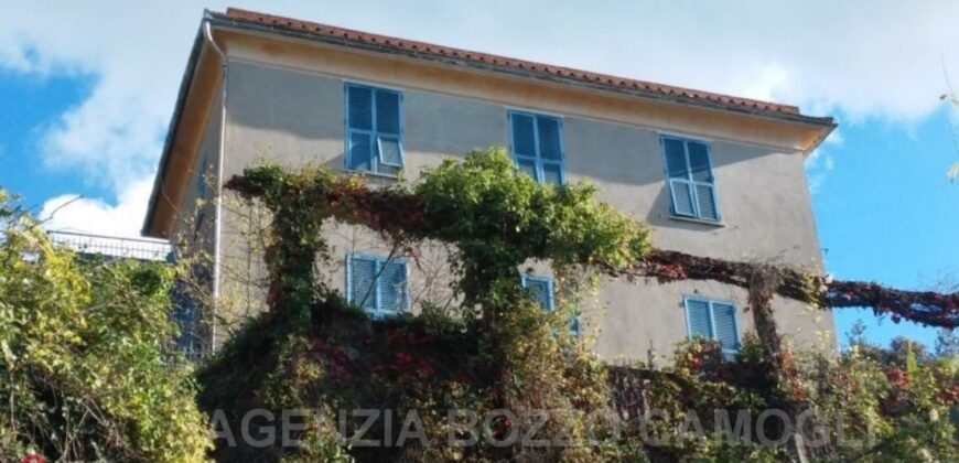 Rif. 47 CAMOGLI Villa da frazionare
