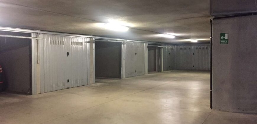 Rif. 37 CAMOGLI BOX AUTO Rif. 37 CAMOGLI BOX AUTO