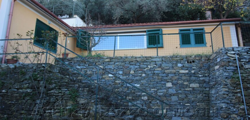 Rif. 22 – CAMOGLI VILLINO VENDESI