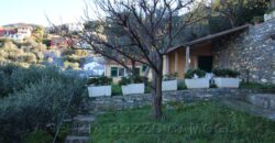 Rif. 22 – CAMOGLI VILLINO VENDESI