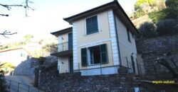 Rif. 21 CAMOGLI BEL VILLINO VENDO