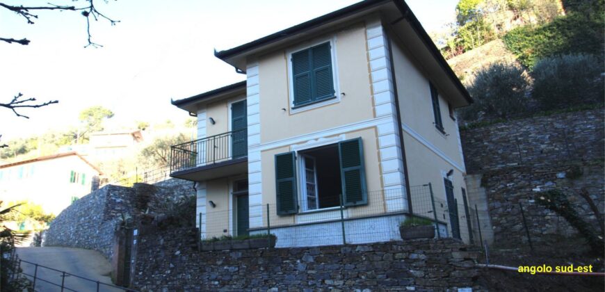 Rif. 21 CAMOGLI BEL VILLINO VENDO