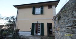 Rif. 21 CAMOGLI BEL VILLINO VENDO