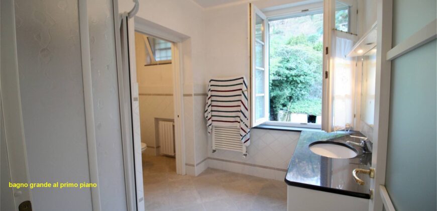 Rif. 21 CAMOGLI BEL VILLINO VENDO