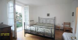 Rif. 21 CAMOGLI BEL VILLINO VENDO