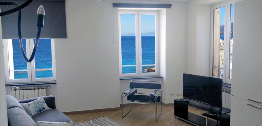 Rif. 27C CAMOGLI LUNGOMARE VENDESI Rif. 27C CAMOGLI LUNGOMARE VENDESI