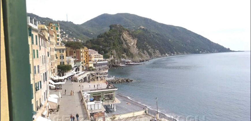 Rif. 22 CAMOGLI LUNGOMARE VENDO APPARTAMENTO