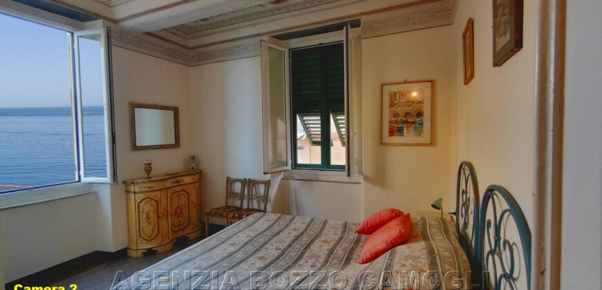 Rif. 07 – CAMOGLI SUL LUNGOMARE VENDO Rif. 07 – CAMOGLI SUL LUNGOMARE VENDO