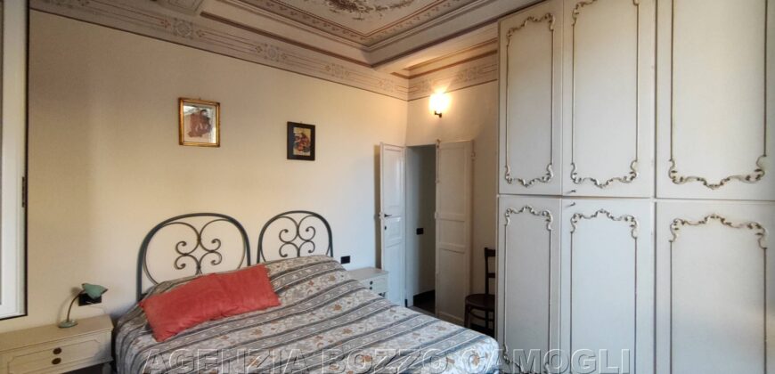 Rif. 07 – CAMOGLI SUL LUNGOMARE VENDO Rif. 07 – CAMOGLI SUL LUNGOMARE VENDO