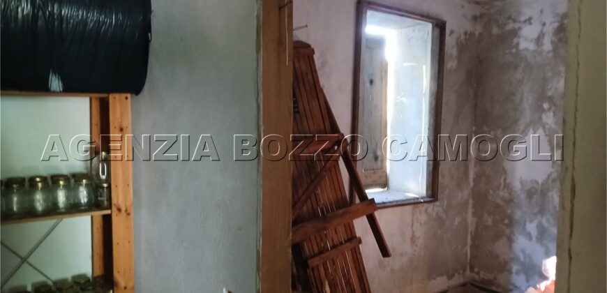 Rif. 26 – Locale con terreno Santa Margherita Ligure Rif. 26 – Locale con terreno Santa Margherita Ligure