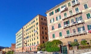 Rif. 33 CAMOGLI APPARTAMENTO CENTRALE VENDESI