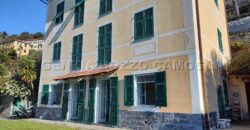 Rif. 37 CAMOGLI APPARTAMENTO IN VILLA Vendesi