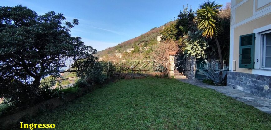 Rif. 37 CAMOGLI APPARTAMENTO IN VILLA Vendesi