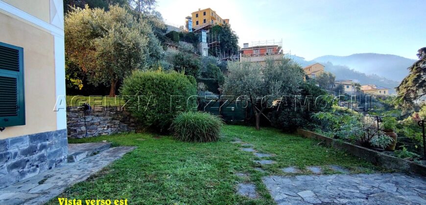 Rif. 37 CAMOGLI APPARTAMENTO IN VILLA Vendesi