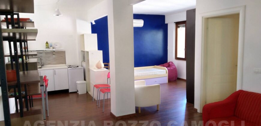 Rif. 84 – CAMOGLI LOCALE Affittasi