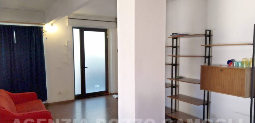 Rif. 84 – CAMOGLI LOCALE Affittasi