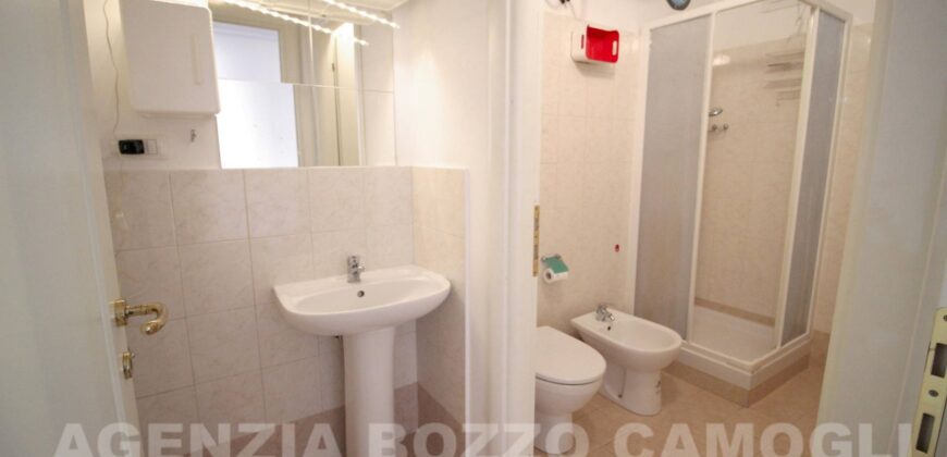 Rif. 84 – CAMOGLI LOCALE Affittasi