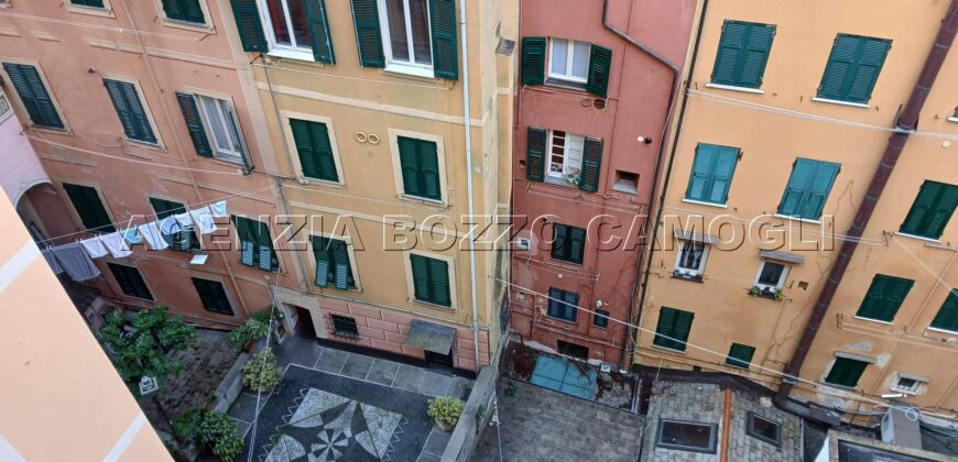 Rif.05 CAMOGLI CENTRO VENDESI APPARTAMENTO