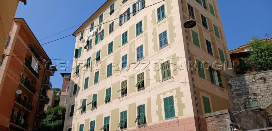 Rif. 25 CAMOGLI CENTRO VENDESI APPARTAMENTO