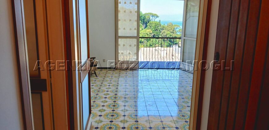 Rif. 13 CAMOGLI APPARTAMENTO VENDO