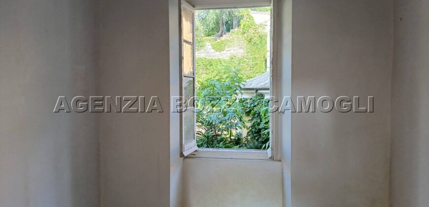 Rif. 25 CAMOGLI CENTRO VENDESI APPARTAMENTO