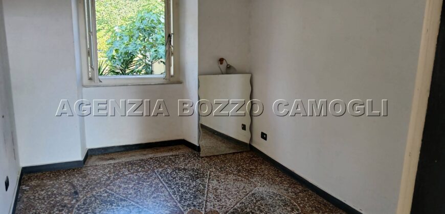 Rif. 25 CAMOGLI CENTRO VENDESI APPARTAMENTO