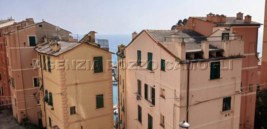 Rif. 25 CAMOGLI CENTRO VENDESI APPARTAMENTO