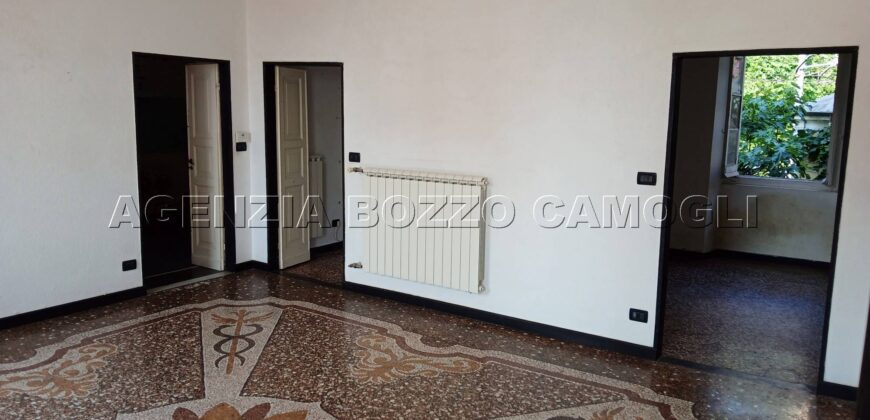 Rif. 25 CAMOGLI CENTRO VENDESI APPARTAMENTO