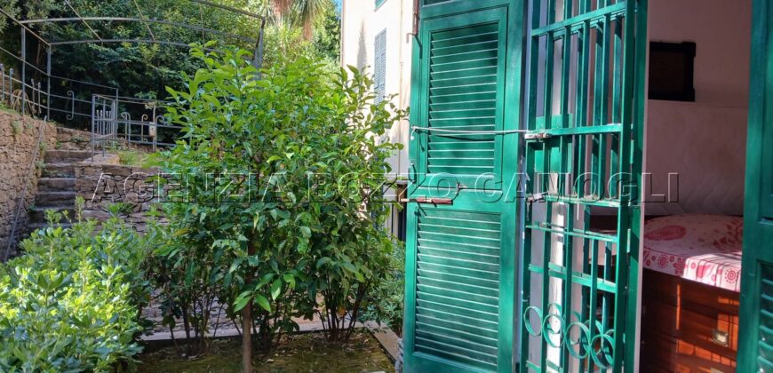 Rif. 16 CAMOGLI appartamento al BOSCHETTO Rif. 16 CAMOGLI appartamento al BOSCHETTO