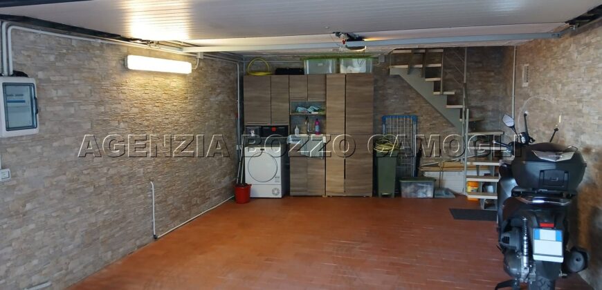 Rif. 17 BOX CON MAGAZZINO VENDO