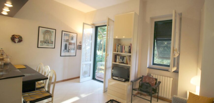 Rif. 49 – CAMOGLI VENDO APPARTAMENTO
