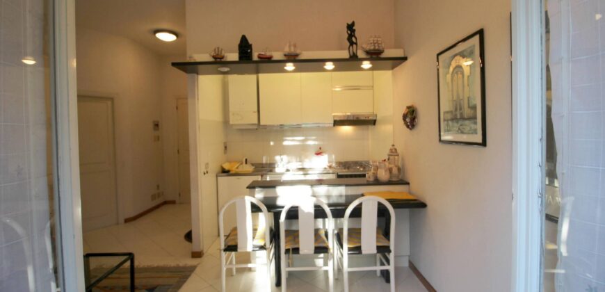 Rif. 49 – CAMOGLI VENDO APPARTAMENTO