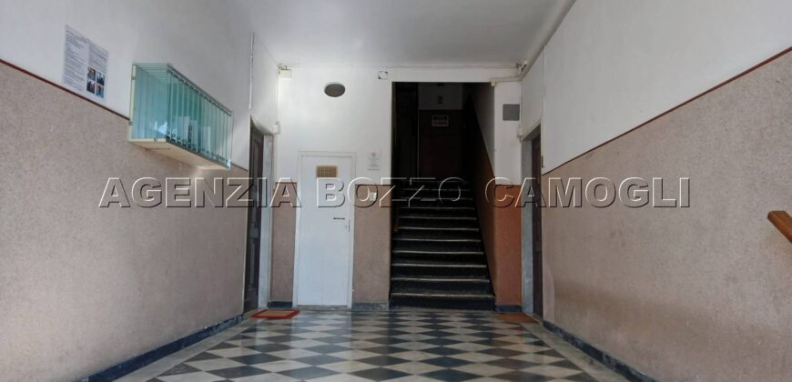 Rif. 33 CAMOGLI APPARTAMENTO CENTRALE VENDESI
