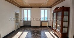 Rif. 33 CAMOGLI APPARTAMENTO CENTRALE VENDESI