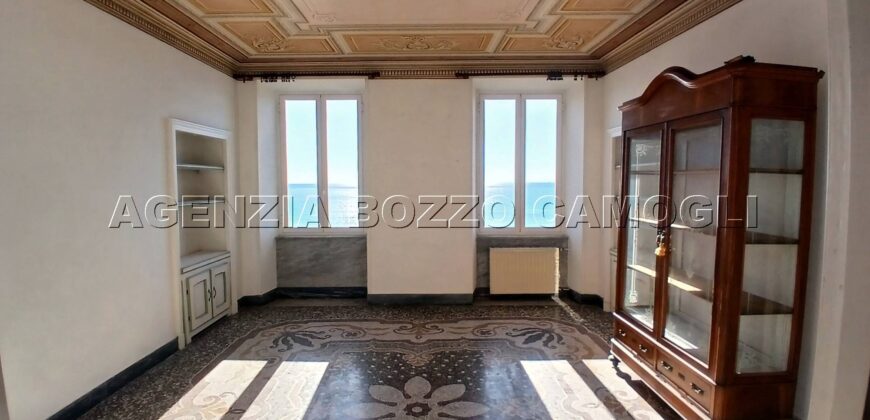 Rif. 33 CAMOGLI APPARTAMENTO CENTRALE VENDESI