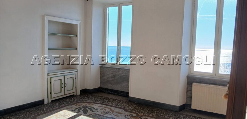 Rif. 33 CAMOGLI APPARTAMENTO CENTRALE VENDESI