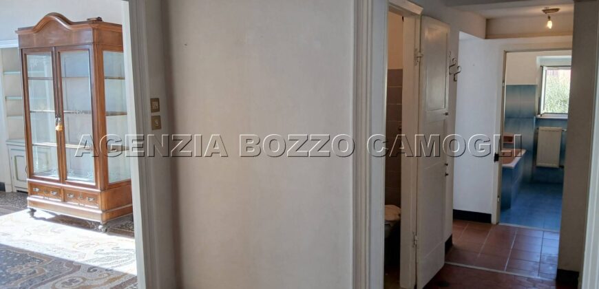 Rif. 33 CAMOGLI APPARTAMENTO CENTRALE VENDESI