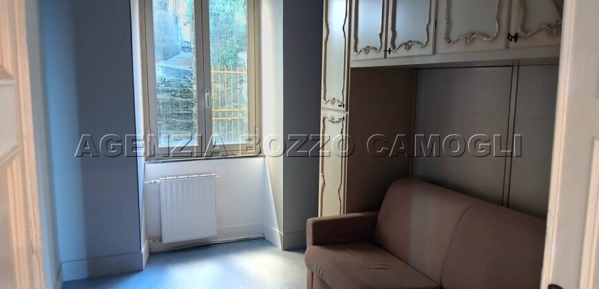 Rif. 33 CAMOGLI APPARTAMENTO CENTRALE VENDESI