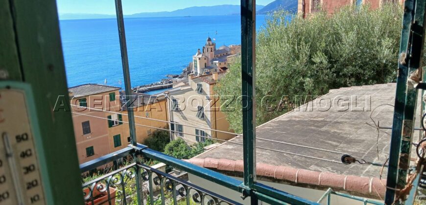 Rif. 33 CAMOGLI APPARTAMENTO CENTRALE VENDESI