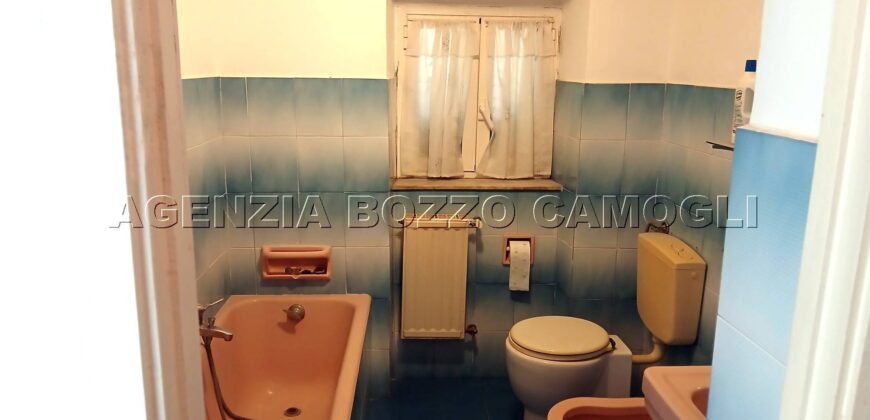 Rif. 33 CAMOGLI APPARTAMENTO CENTRALE VENDESI