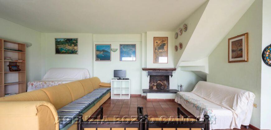 Rif. RV RECCO ALTURE VILLA VENDESI