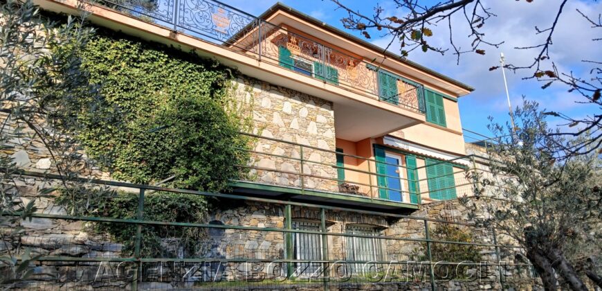 Rif. RV RECCO ALTURE VILLA VENDESI
