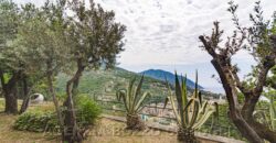 Rif. RV RECCO ALTURE VILLA VENDESI