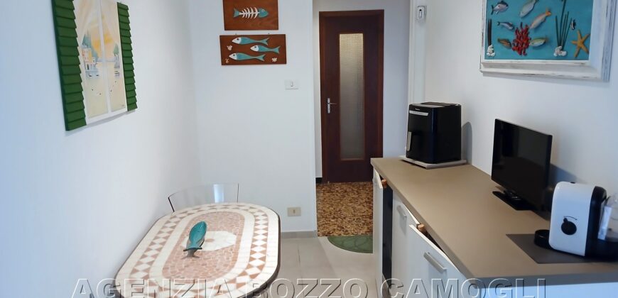 Rif. 18 TRILOCALE A CAMOGLI VENDO