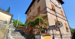 Rif. 37 RUTA DI CAMOGLI appartamento VENDESI