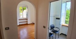 Rif. 37 RUTA DI CAMOGLI appartamento VENDESI
