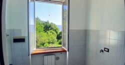 Rif. 37 RUTA DI CAMOGLI appartamento VENDESI