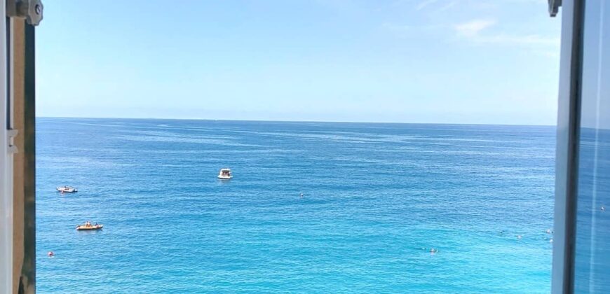 Rif. 22 CAMOGLI PASSEGGIATA A MARE AFFITTO BILOCALE