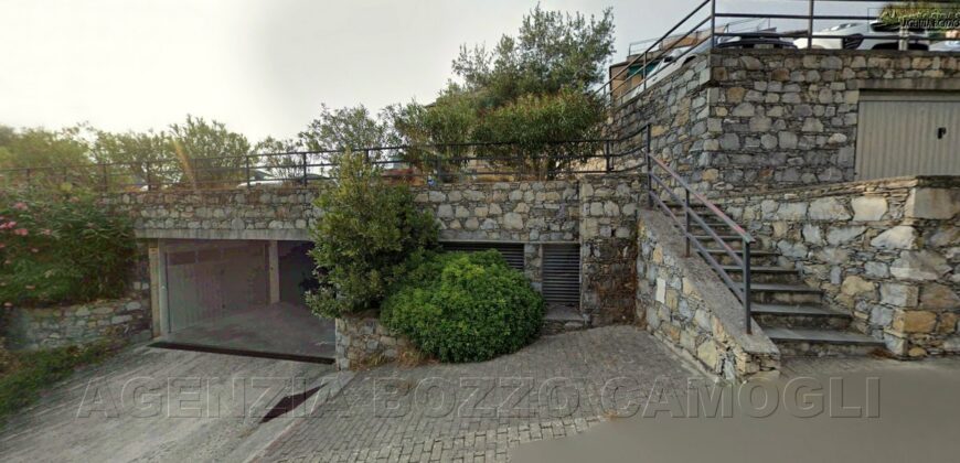 Rif. 16 — Camogli, VENDO ampio Box Auto al Boschetto